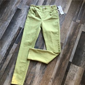 NWT Fit Fabulous Stretch Pant